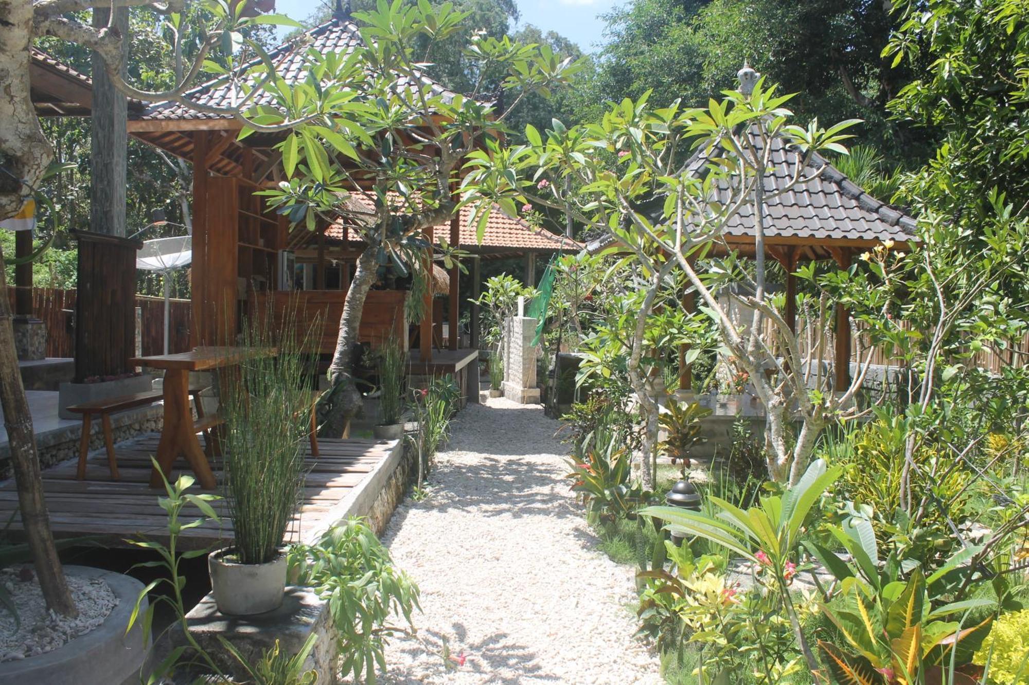 Villa Green House Ped Exterior photo